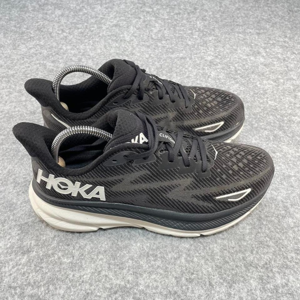 Women Hoka One One black Clifton 9 trainers. Size US 10 running trailrunning - Picture 2 of 6